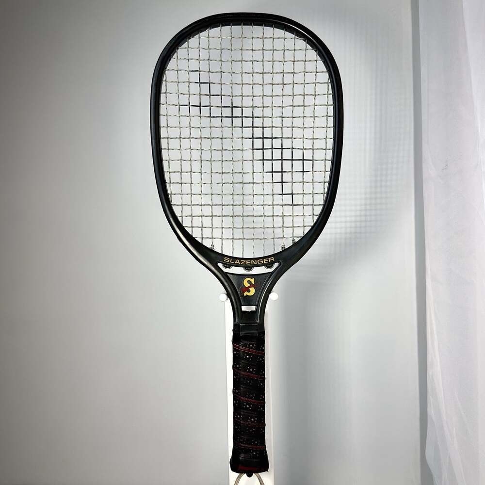 Vintage Slazenger Hawk 4208 Graphite Reinforced Tennis Racket Japan 4” Grip